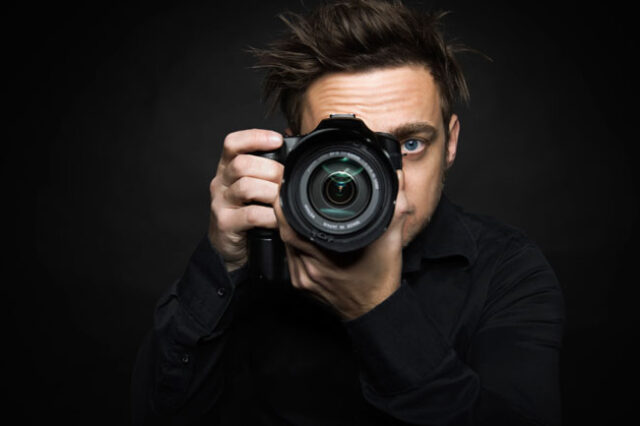 how to become professional photographer