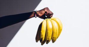 banana power house-bananas calories per ounce